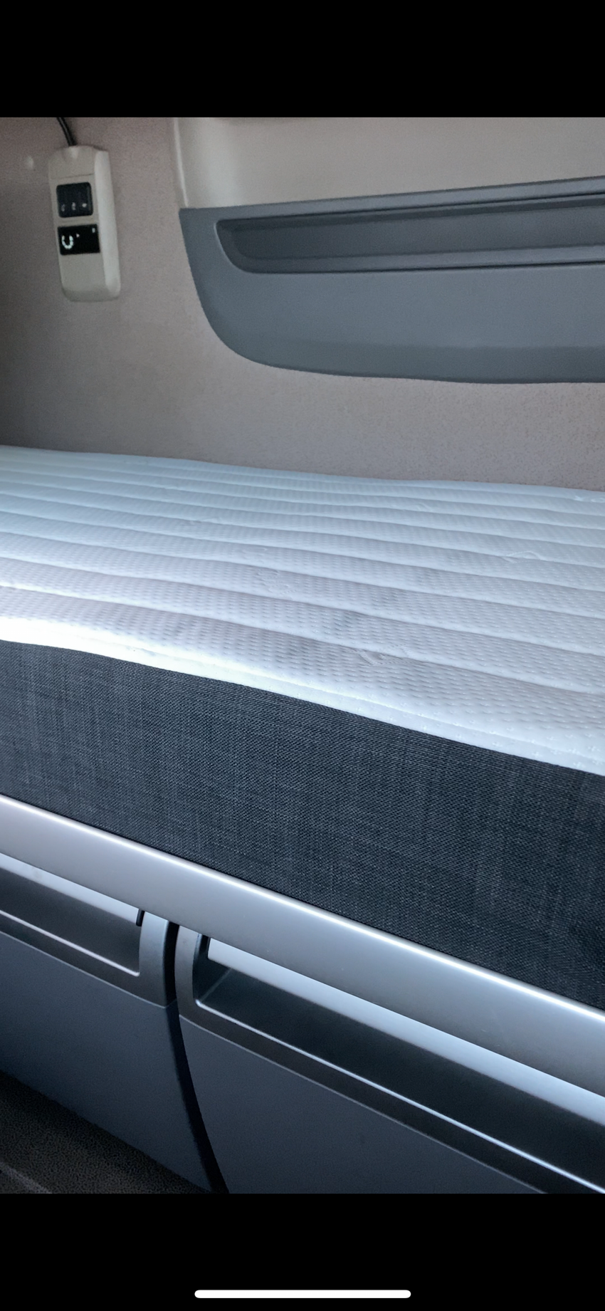 Volvo FH3 (2002-2012) - Mattress - Right Hand Drive